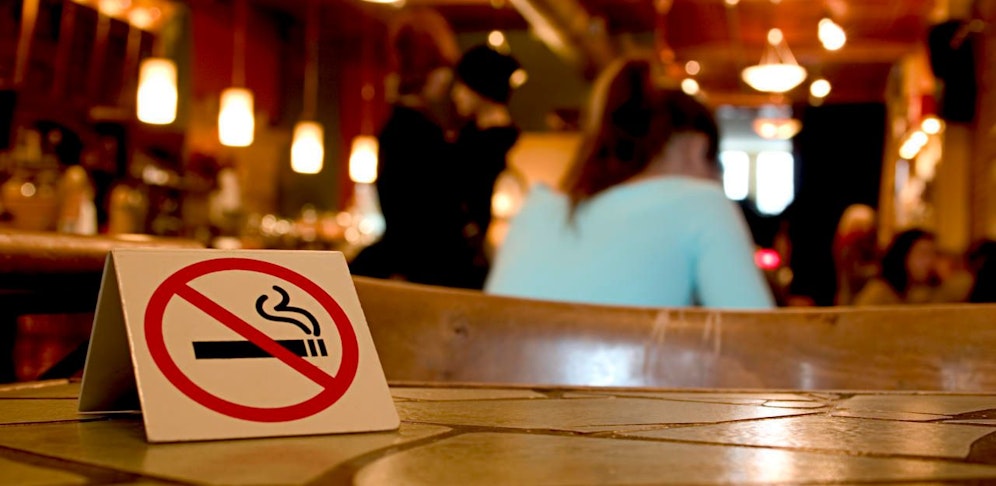 Das Thema "Rauchverbot" soll neu behandelt werden.