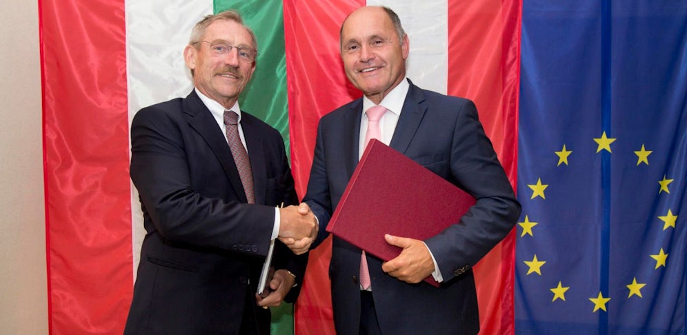 Innenminister Wolfgang Sobotka (re.) am 4. September 2017 nach dem Treffen mit seinem ungarischen Amtskollegen Sándor Pintér. Foto: Jürgen Makowecz