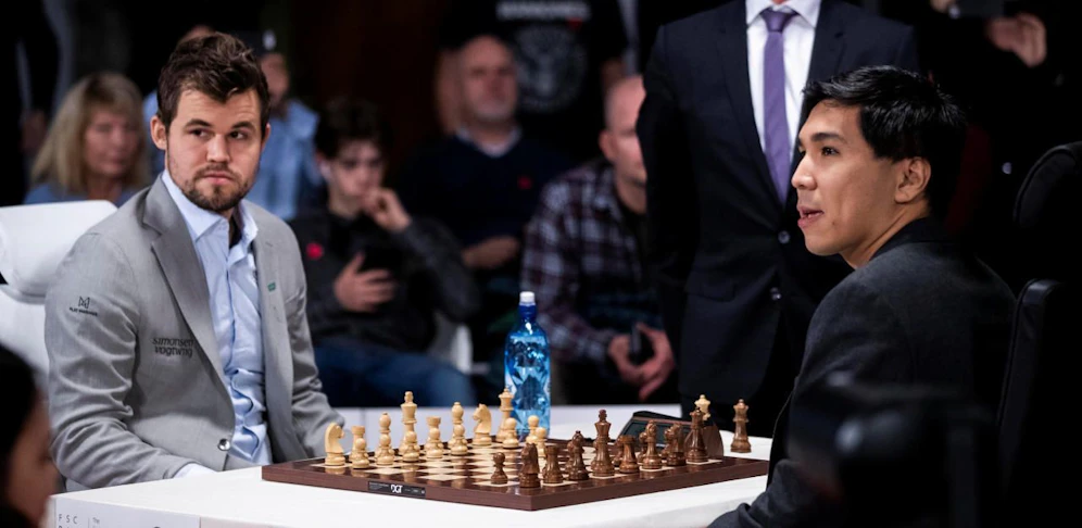 Magnus Carlsen bei den World Fischer Random Chess Championship 2019 in Norwegen gegen Wesley So