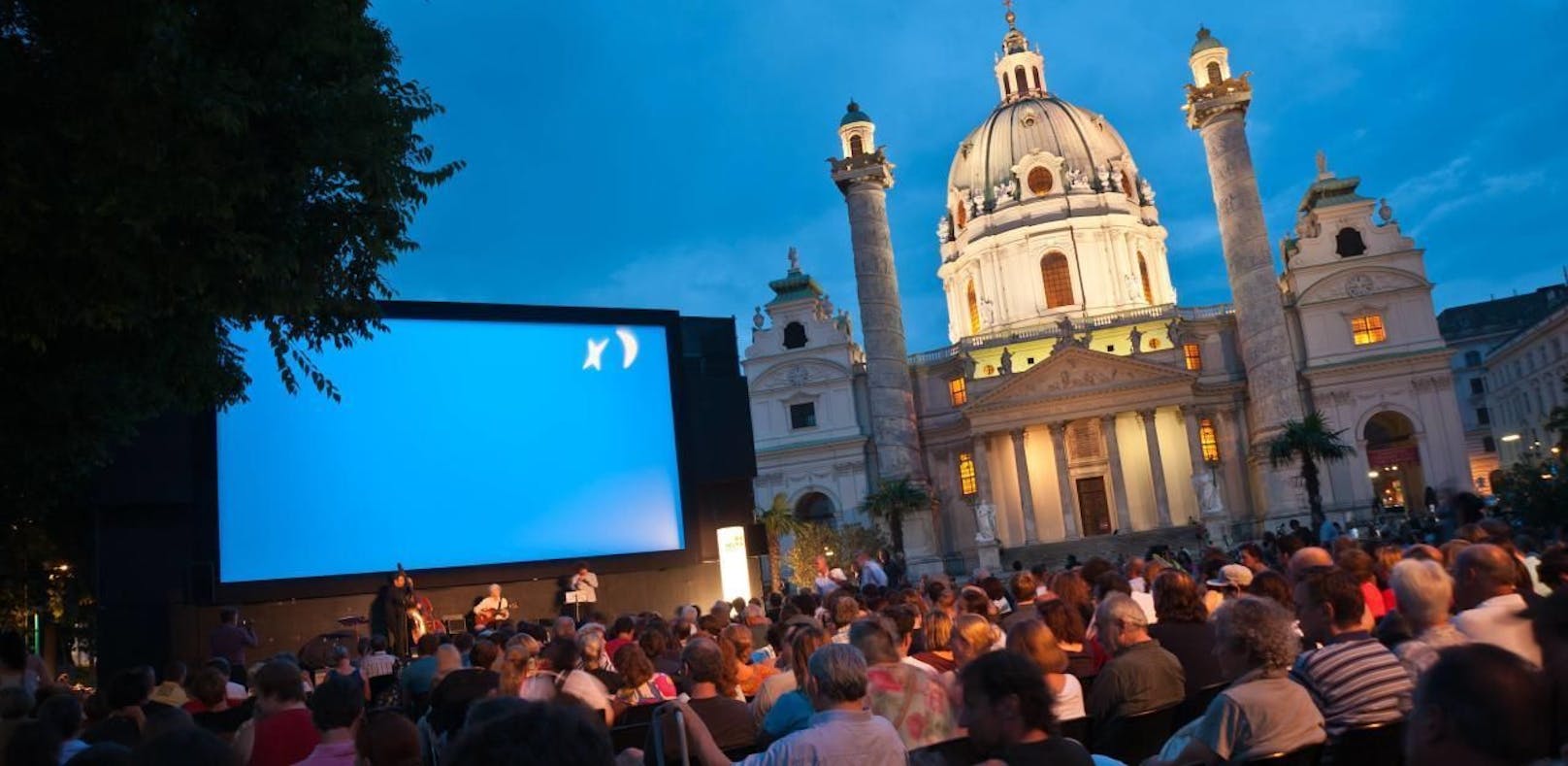 Österreicher gehen öfters in die Kirche als ins Kino