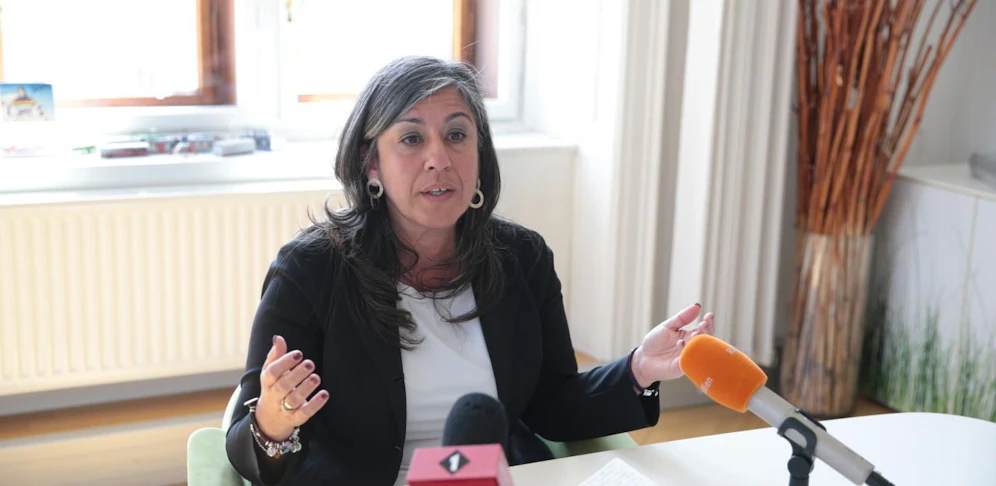 Vizebürgermeisterin Maria Vassilakou (Grüne) ist für Parkpickerl und Öffi-Paket: "Wenn nichts passiert, erstickt Wien im Verkehr."