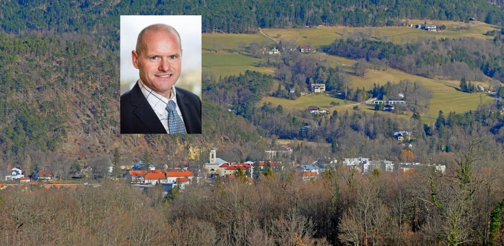 Blick auf Reichenau an der Rax; Bürgermeister Johann Döller.