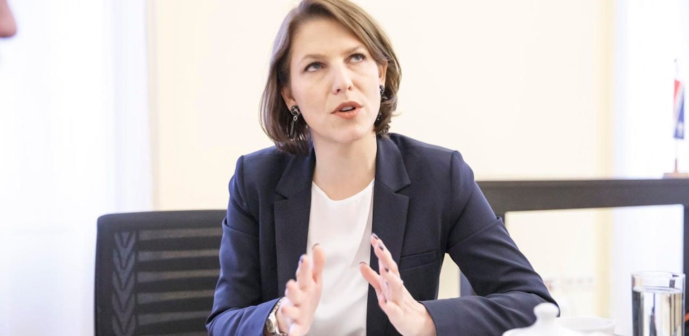 Staatssekretärin Karoline Edtstadler im Innenministerium.
