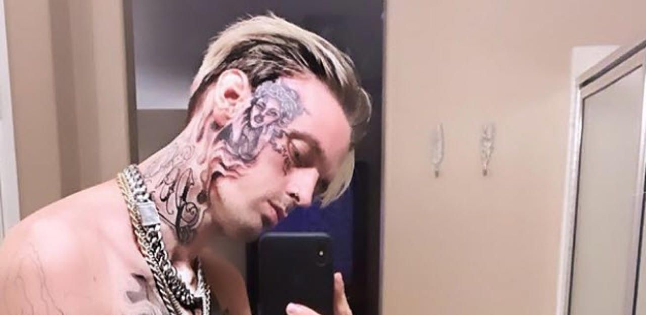 Heute.at - Aaron Carter tätowiert sich Rihanna ins Gesicht