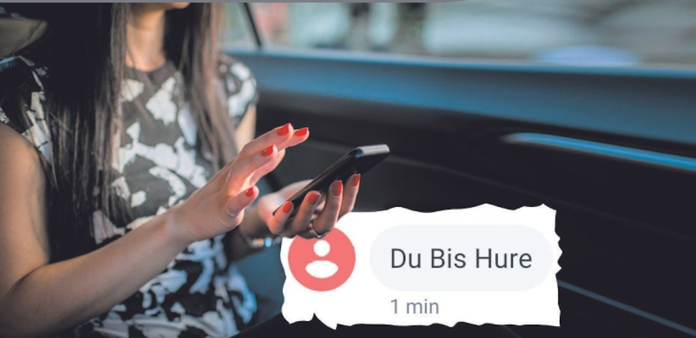 Fahrer schickte Kundin Hass-SMS.