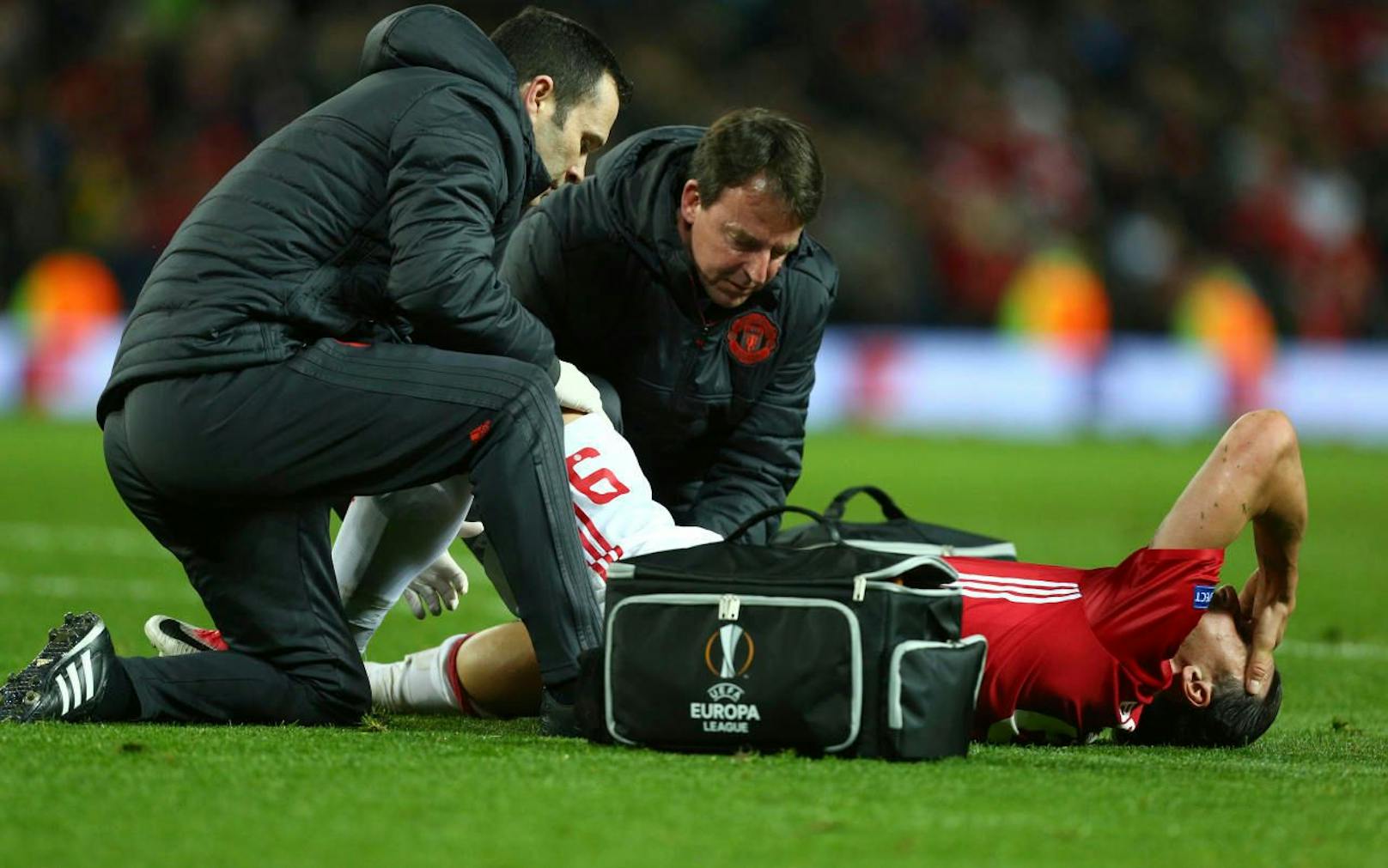 Schock! Ibrahimovic schwer verletzt