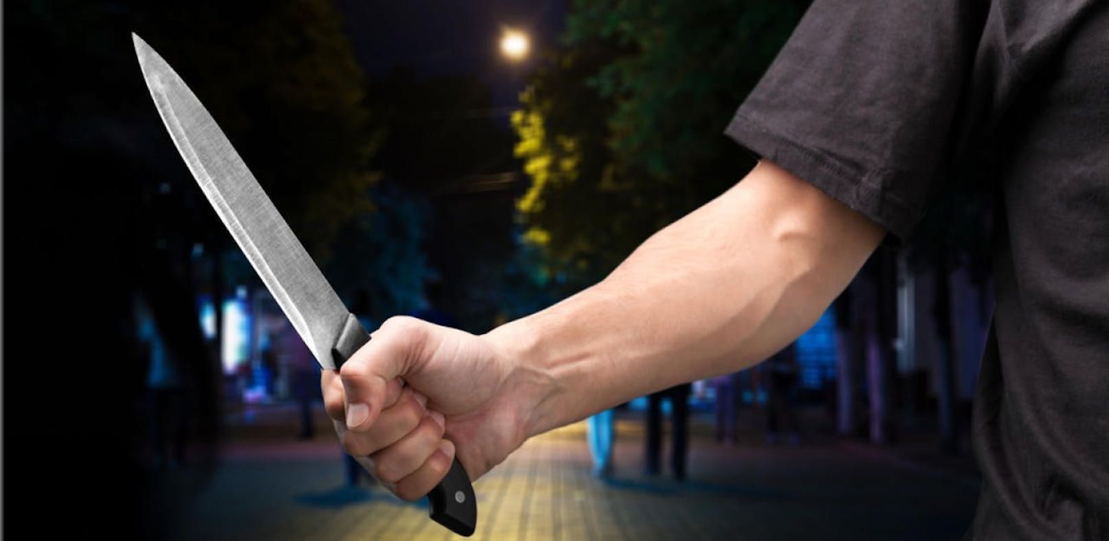 Nach Streit: Mann zückt in Lokal Messer und beißt zu