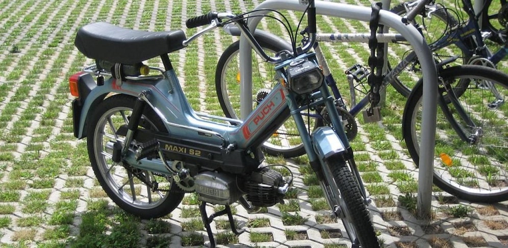 Symbolbilder einer Puch Maxi.