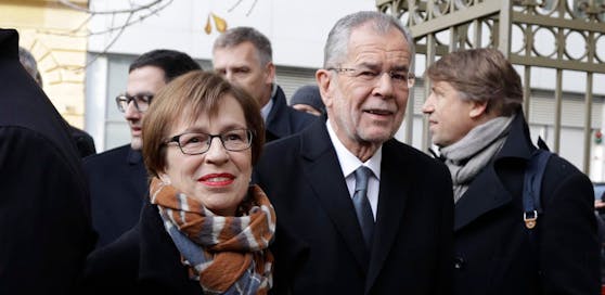 Bundespräsident Alexander Van der Bellen und First Lady Doris Schmidauer
