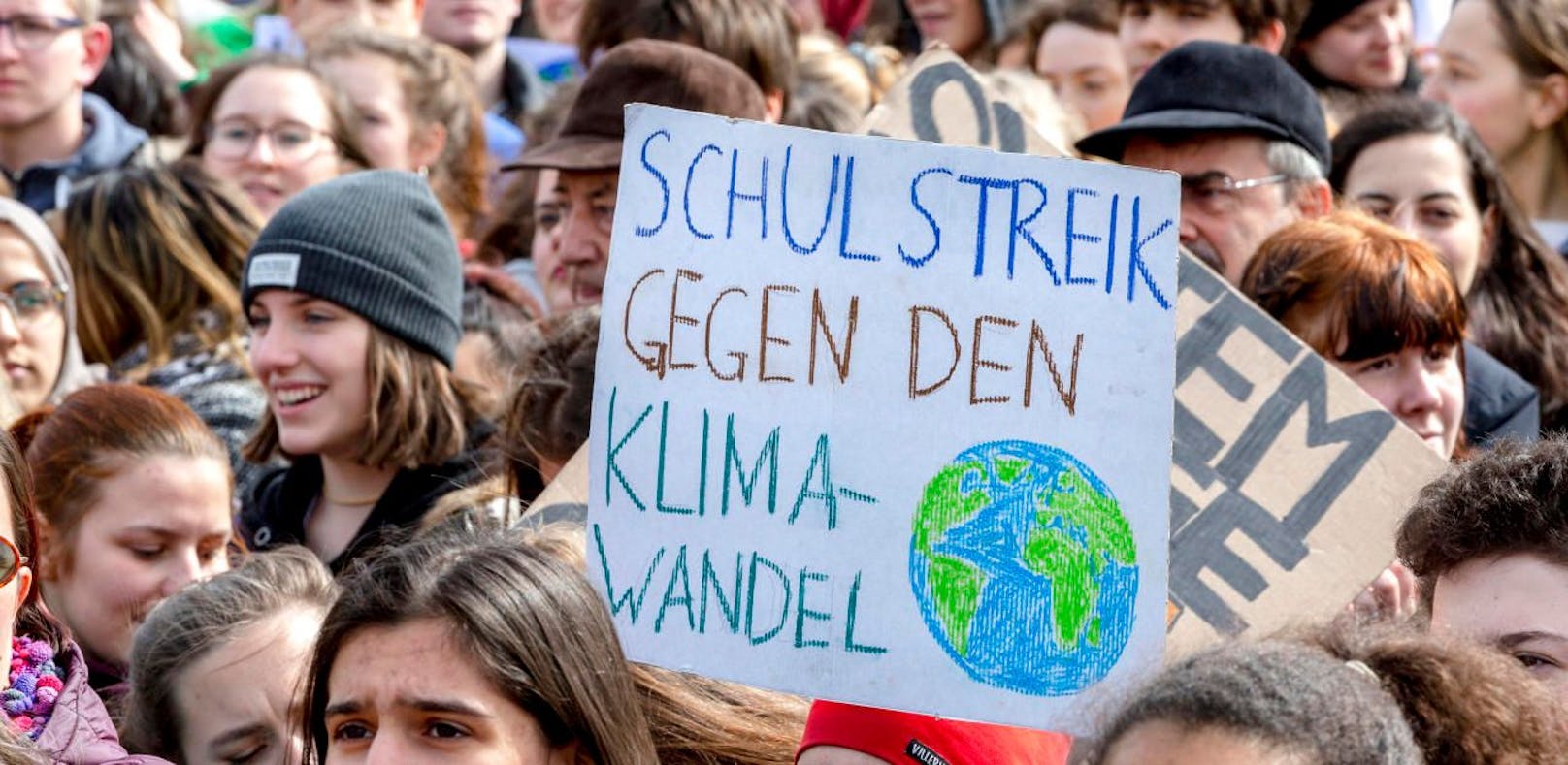 Ministerin gibt Schülern frei für Klimastreik