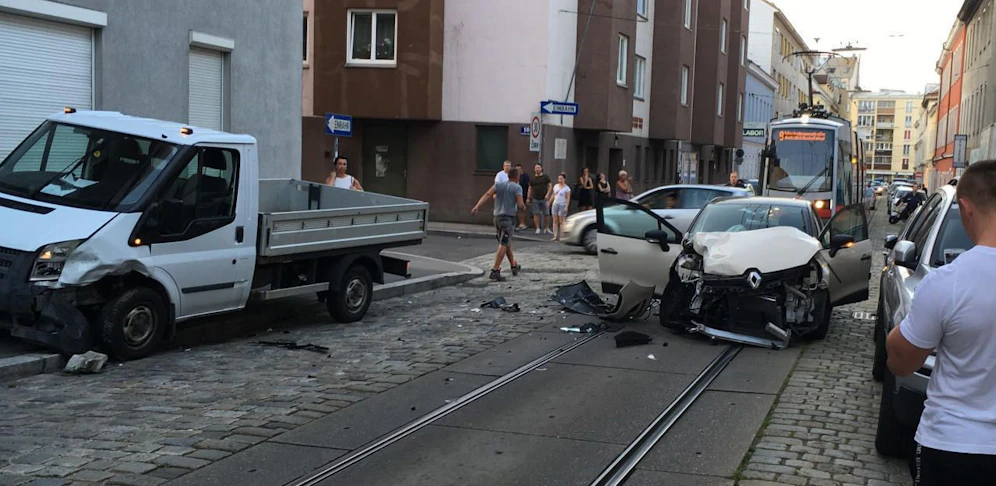 Am Montagabend kam es in Hernals zum Crash!