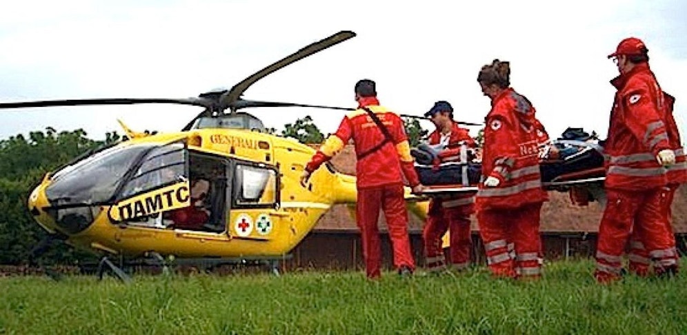 Der verletzte Firmenchef wurde mit dem Heli ins Spital geflogen