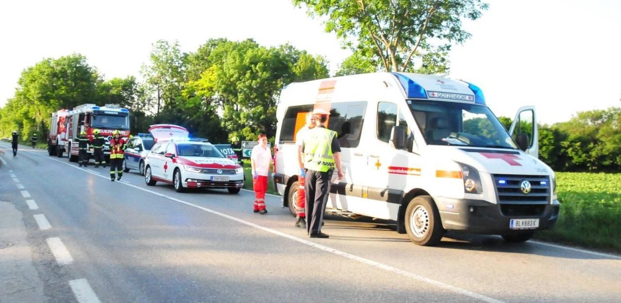 Heute.at - Unfallserie in Himberg: Diesmal war's der Alkohol