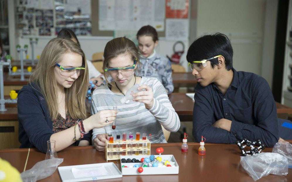 Vor allem Techniker, Informatiker und Touristiker werden gesucht.