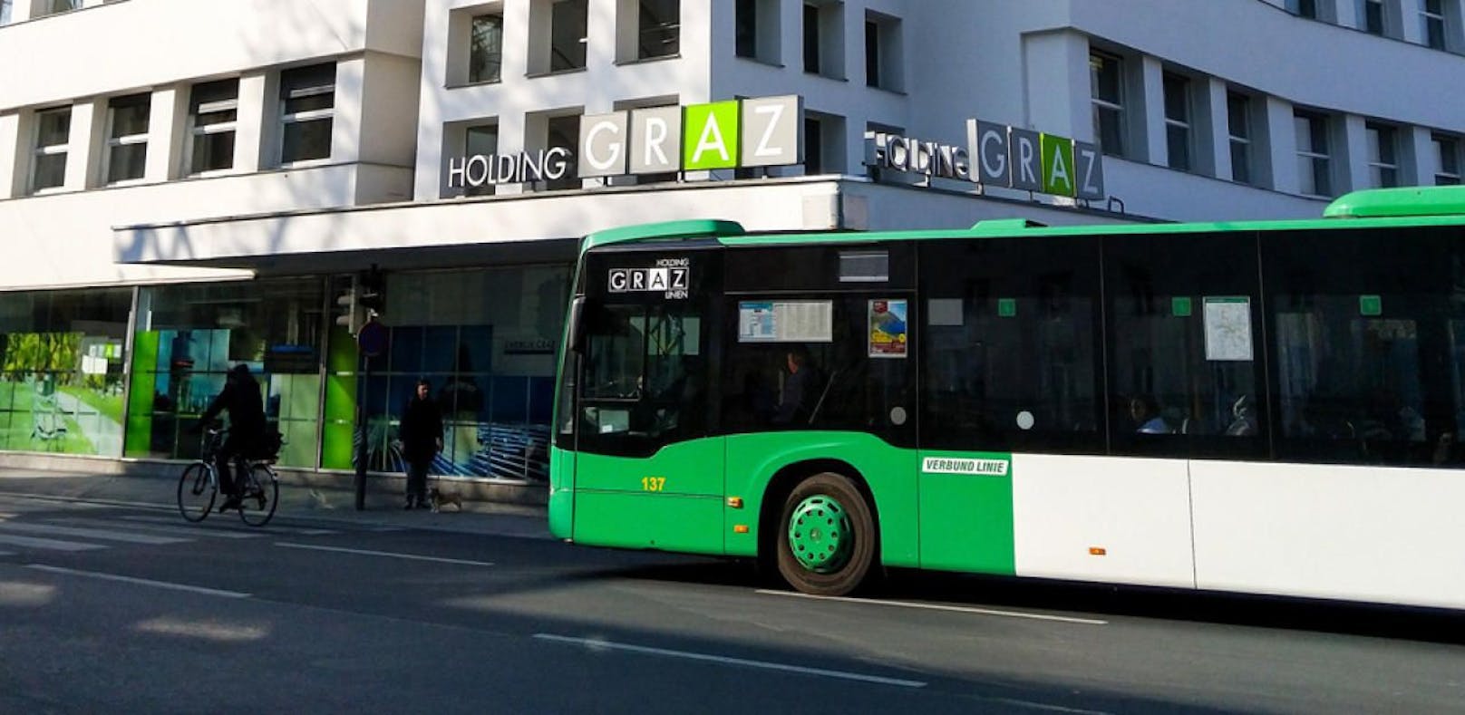 In einem Linienbus in Graz zückte ein Fahrgast ein Pfefferspray.