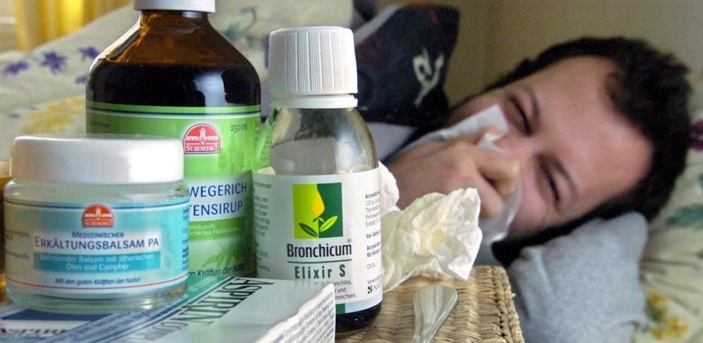 Derzeit liegen etwa 1.600 Oberösterreicher wegen Erkältung flach.