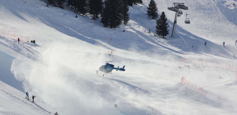 Die Frau wurde mit dem Hubschrauber in das LKH Feldkirch geflogen