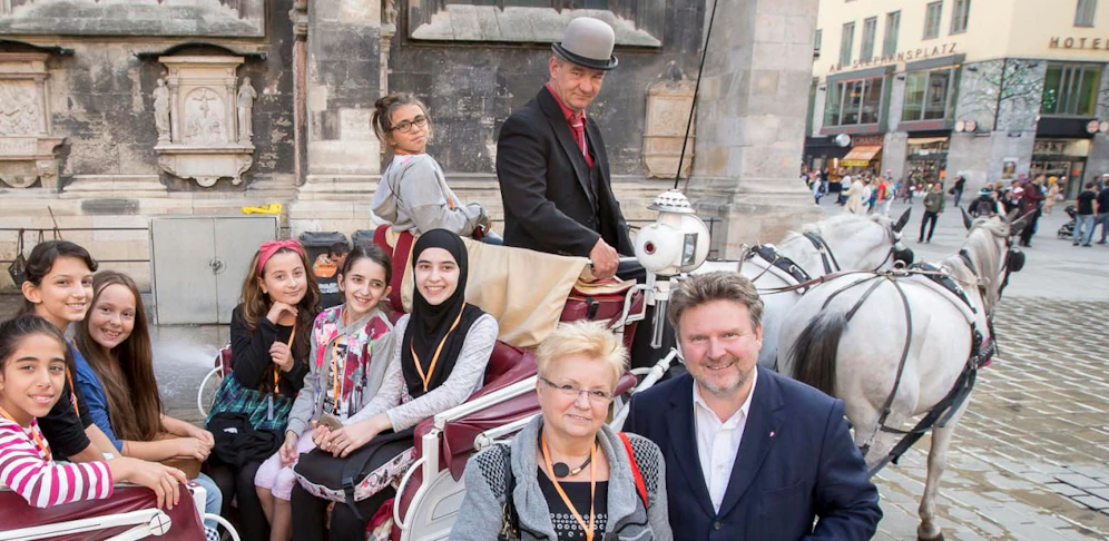 Stadtchef Ludwig ist für Fiaker in der City.