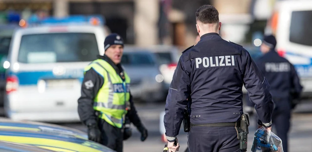Die Polizei konnte 15 Täter in drei unabhängigen Gruppen ausforschen, die insgesamt 55 Einbrüche in den letzten zwei Jahren begangen haben. 