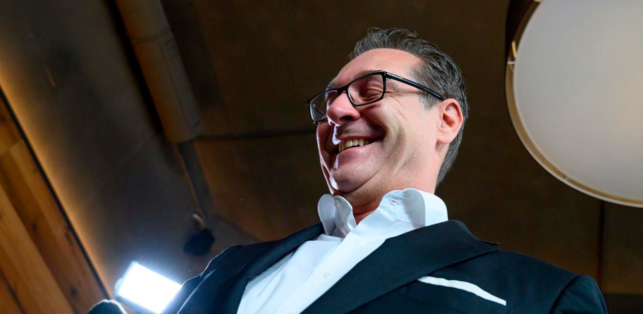 Heute.at - Strache feilt noch an Rede  – sagt er Comeback an?