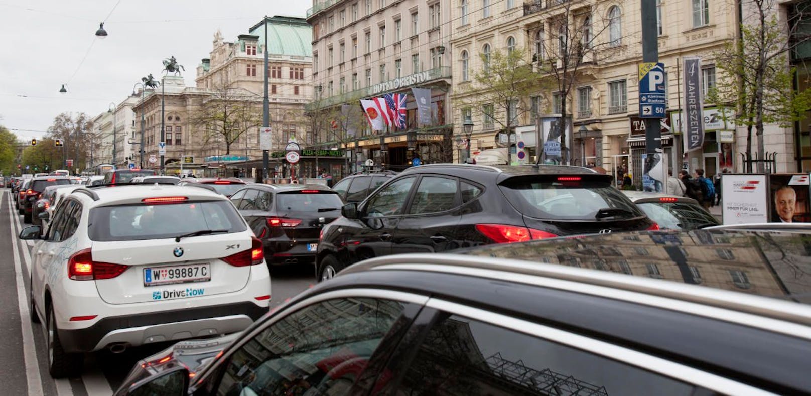 In der Wiener Innenstadt kommt es zu Verkehrsbehinderungen.
