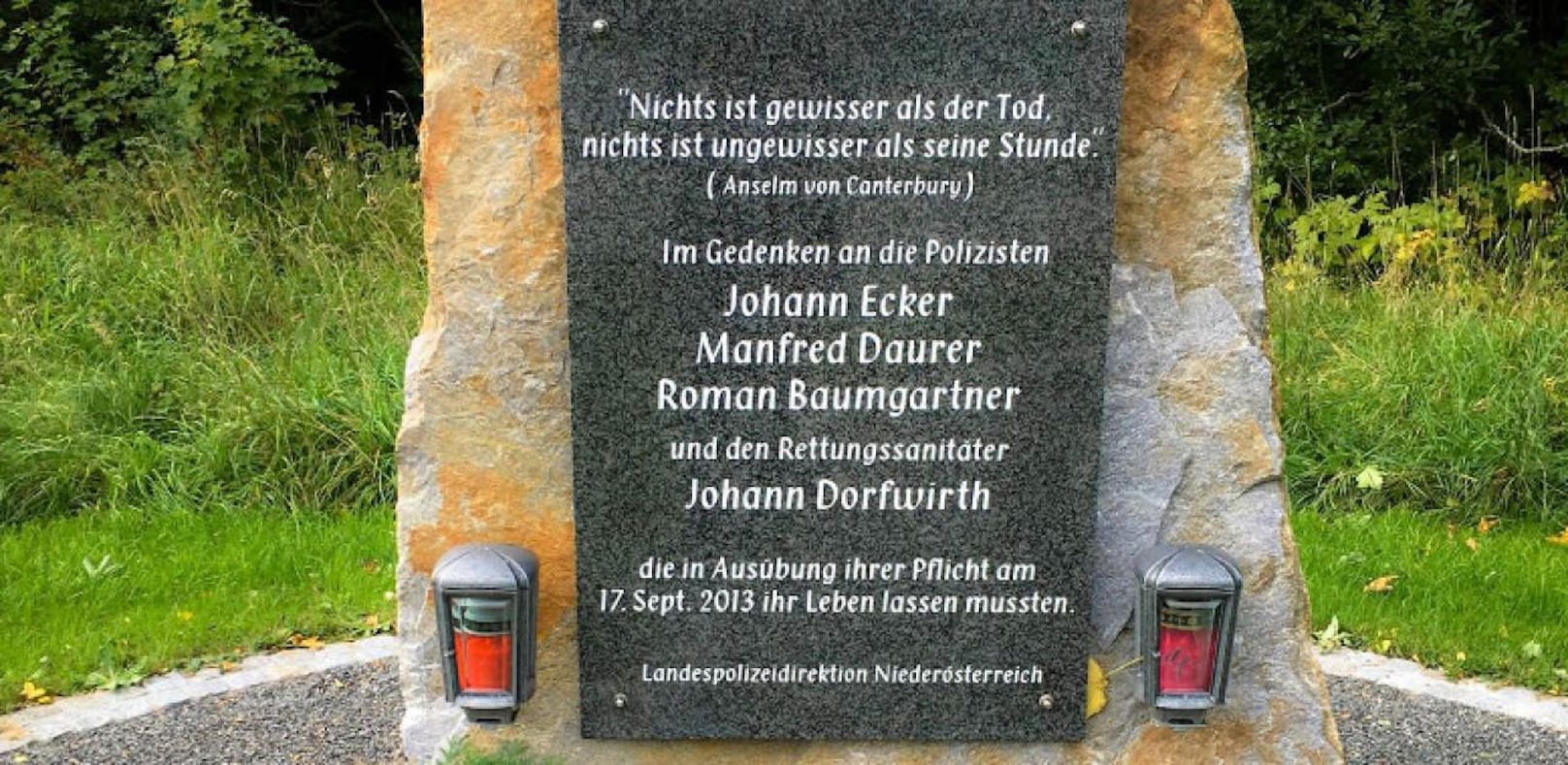 Gedenken an die Opfer in Annaberg am Sonntag.