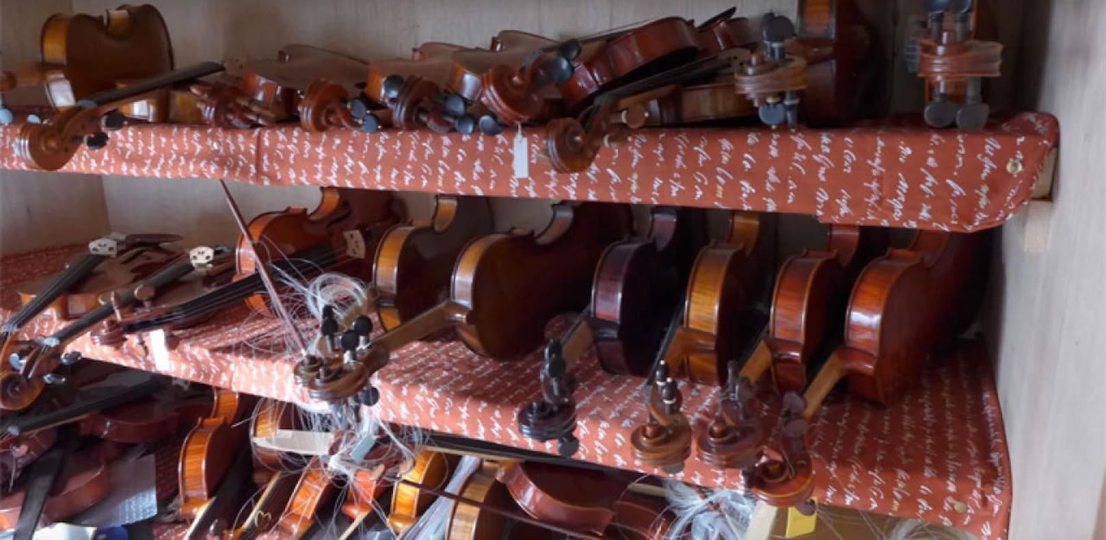 Ex-Frau zerstört 800.000- Euro-Geigen-Sammlung