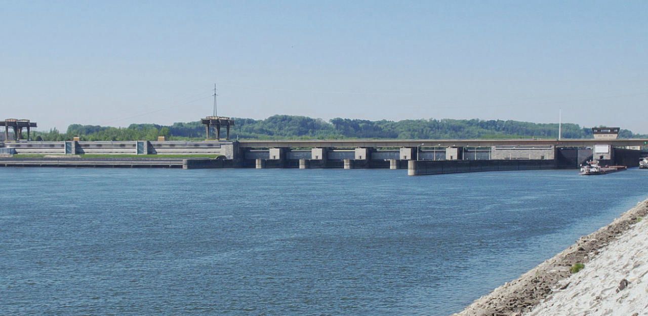 Heute.at - Rätsel um Wasserleiche in der Donau: Identität unklar