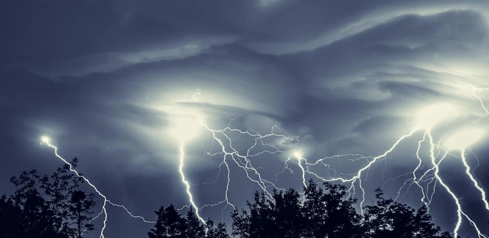Unwetter-Warnung laut ubimet für den Raum Wiener Neustadt.