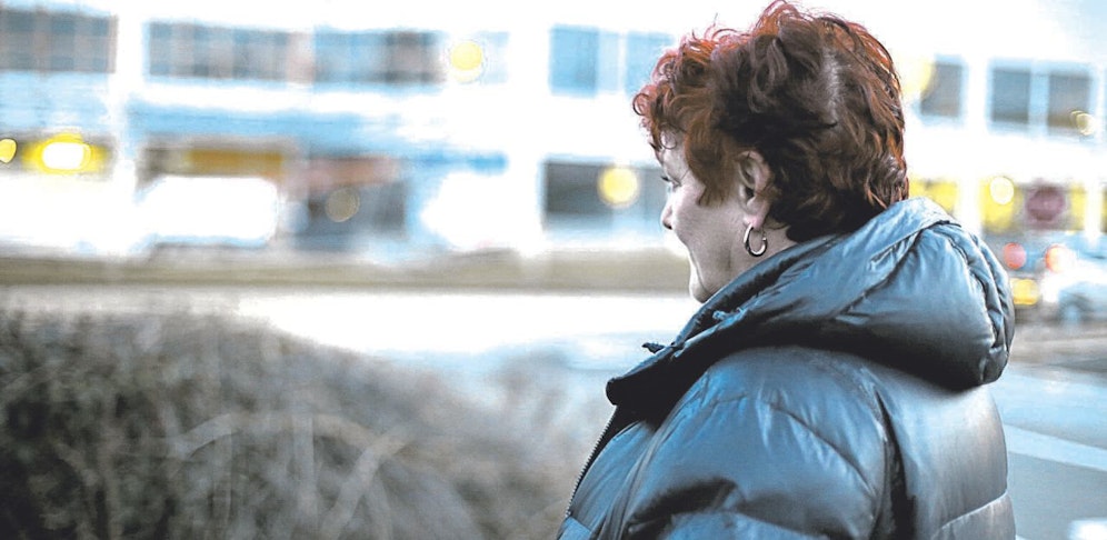 Manuela L. (56) hat schlimmste häusliche Gewalt überlebt.