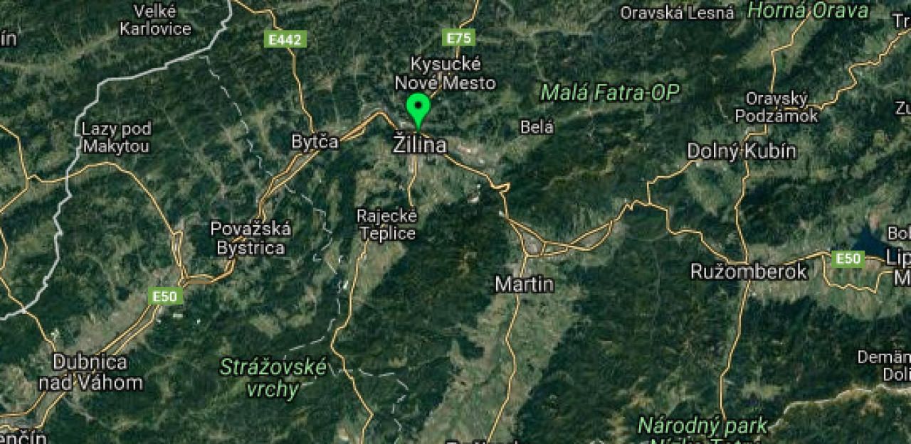 Heute.at - 78 Flüchtlinge in zwei Lkw gefunden