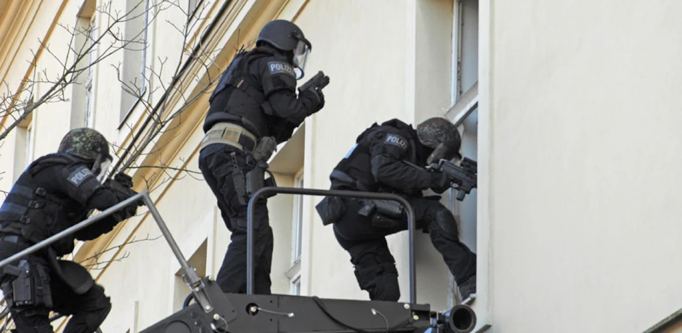 In der Nacht auf Karsamstag stürmte die Cobra eine Wohnung in Bruck an der Mur;  Symbolfoto