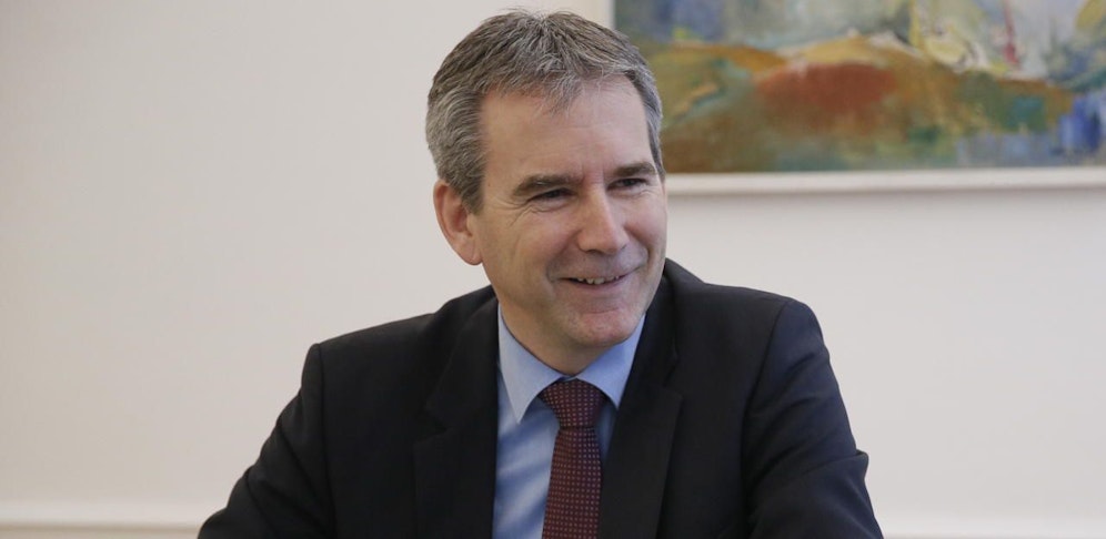 Finanzminister Hartwig Löger (parteilos) im Gespräch mit "Heute".