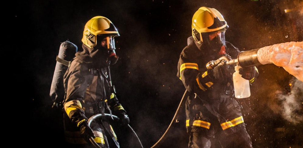 Die Feuerwehr fand im Objekt einen Toten.