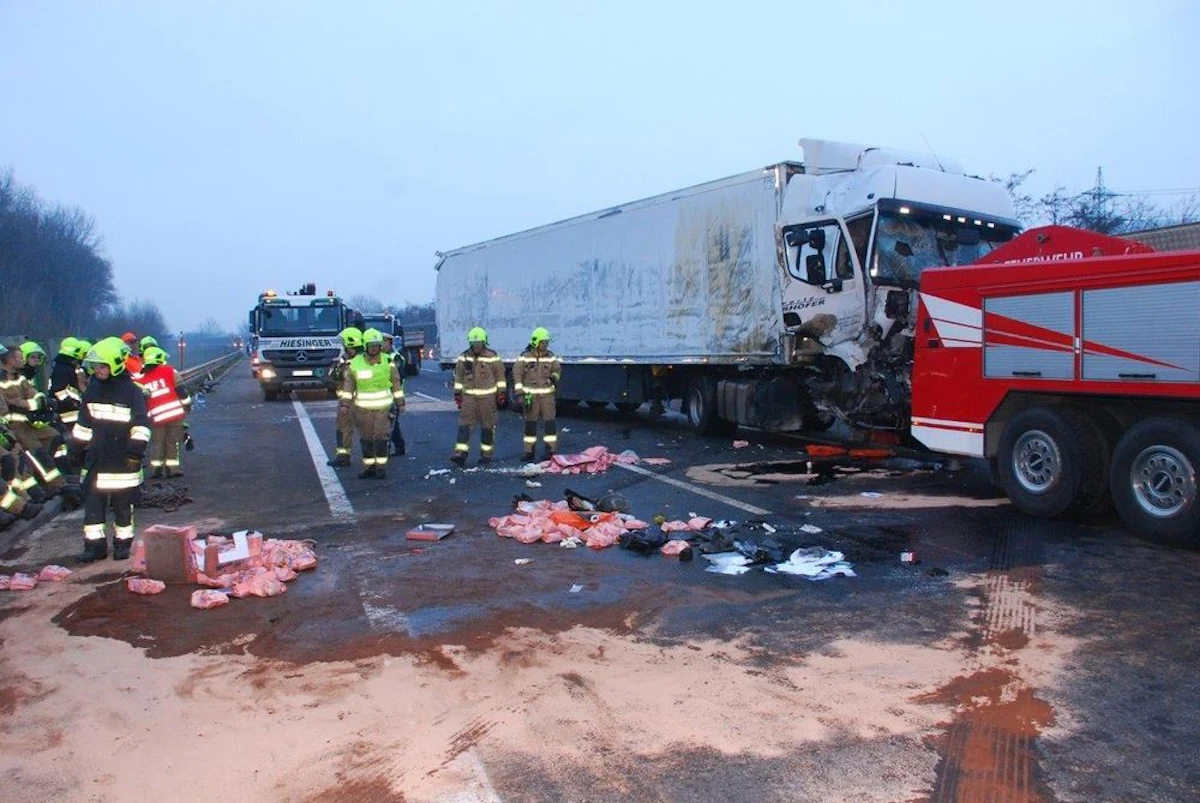 schwerer unfall auf der a22 heute aktuell