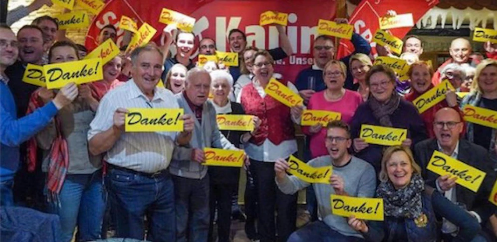 Jubel bei Karin Baier und ihrem Team.
