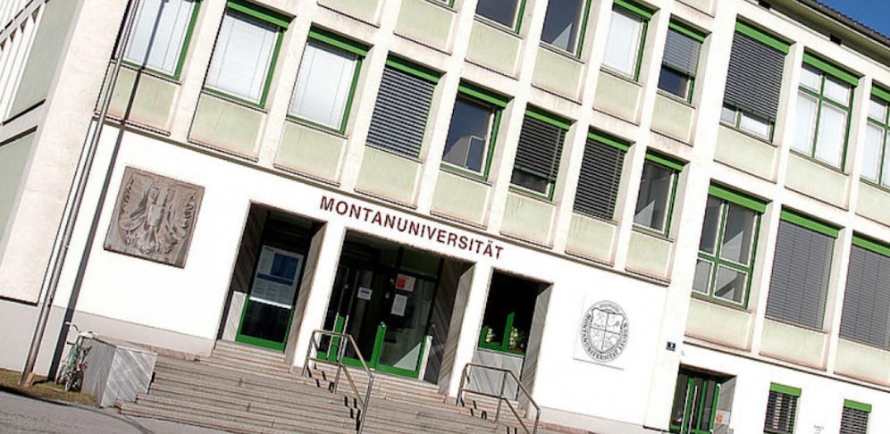 Die Montanuniversität Leoben schließt die Burschenschaft Leder von allen akademischen Feierlichkeiten aus.