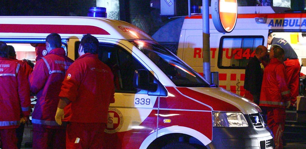 Nach der Erstversorgung wurde das Mäderl in ein Spital geflogen.
