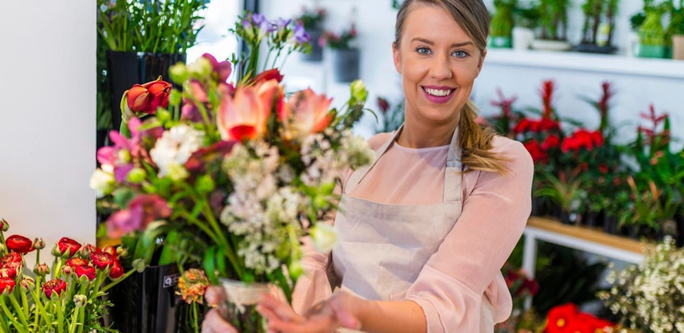 Auch Klein- und Nah-Versorger wie Blumengeschäfte sollen wieder öffnen.