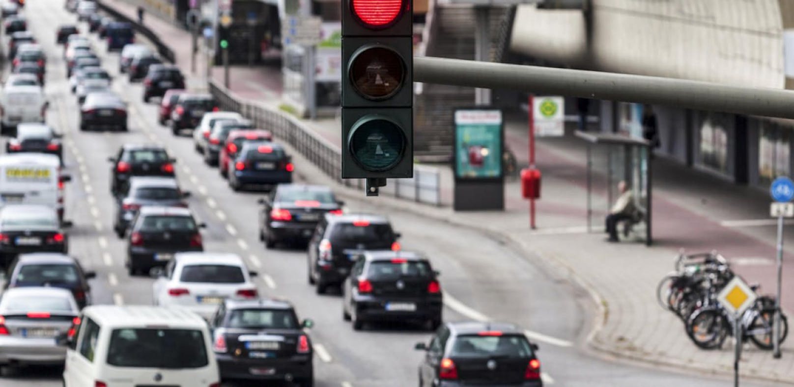 Jeder achte Oberösterreicher leidet unter Verkehrslärm.