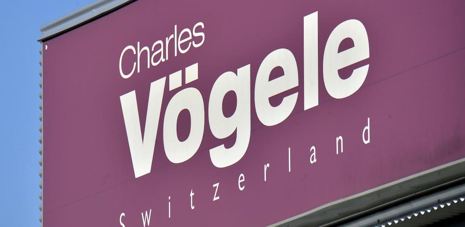 Die Modekette Charles Vögele steht nach dem Aus der Schweizer Muttergesellschaft auch in Österreich vor ungewisser Zukunft.