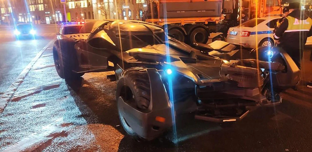 Dieses Batmobil zog die Polizei von Moskau aus dem Verkehr.