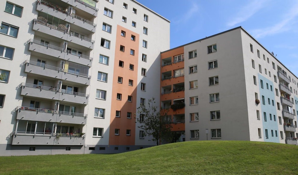 Schoss tief in der Nacht vom Balkon aus, die Nachbarn fühlten sich "gestört" und riefen die Polizei. 