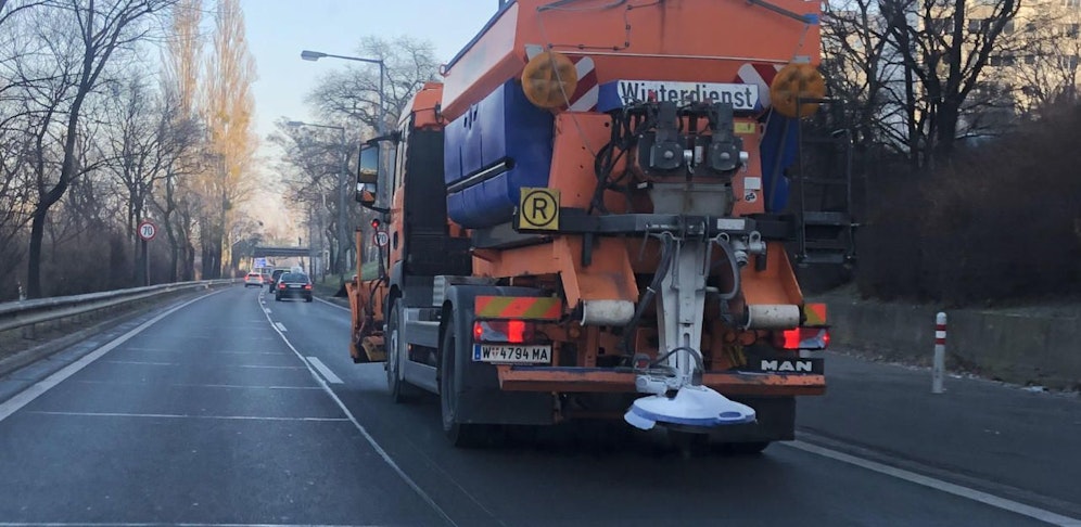 Sogenannte "Brückenfahrzeuge" waren am Donnerstag in Wien unterwegs.