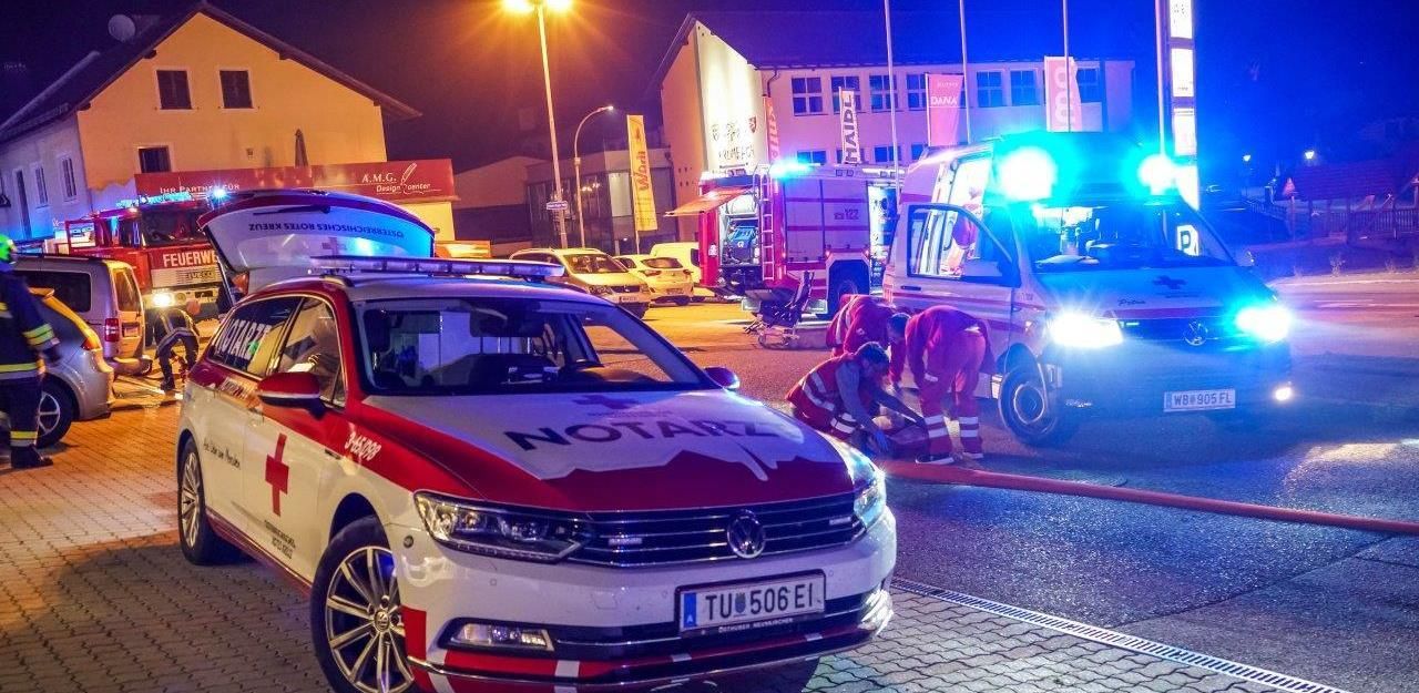 Heute.at - Feuerwehr rettete Mann: Opfer auf Intensivstation