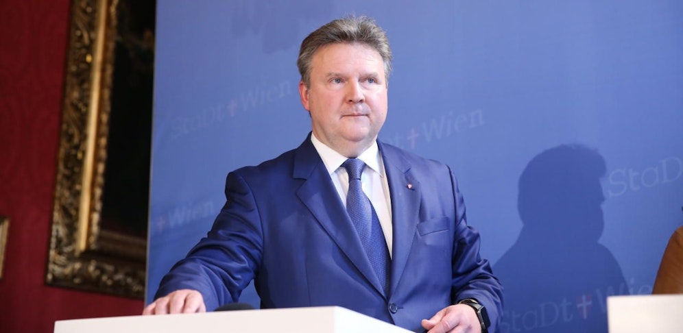 Der Wiener Bürgermeister Michael Ludwig bei einer Pressekonferenz.