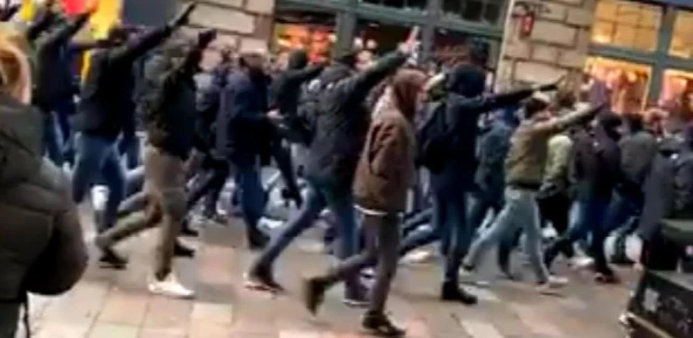 Lazio-Fans sorgten vor zwei Wochen in Schottland mit Faschistengrüßen für einen Skandal. 