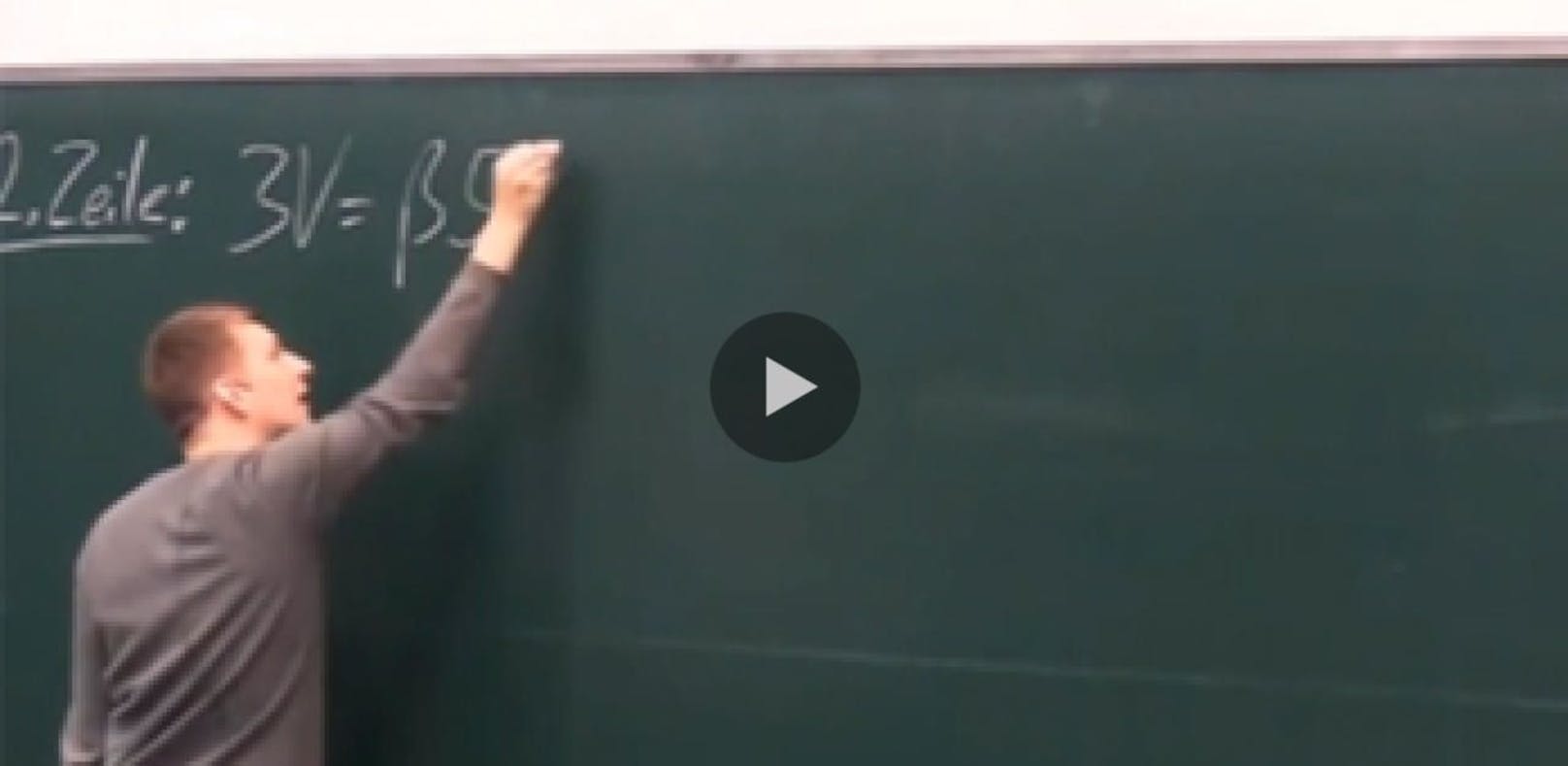 Video: Lehrer erlebt den Schock seines Lebens