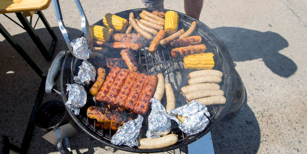 Es darf wieder gebrutzelt werden.