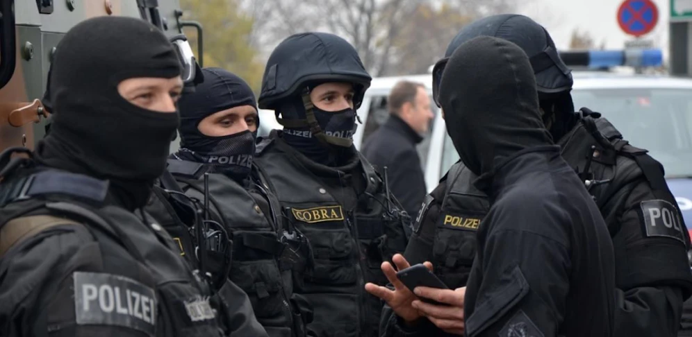 Das Einsatzkommando Cobra nahm den 45-Jährigen fest.